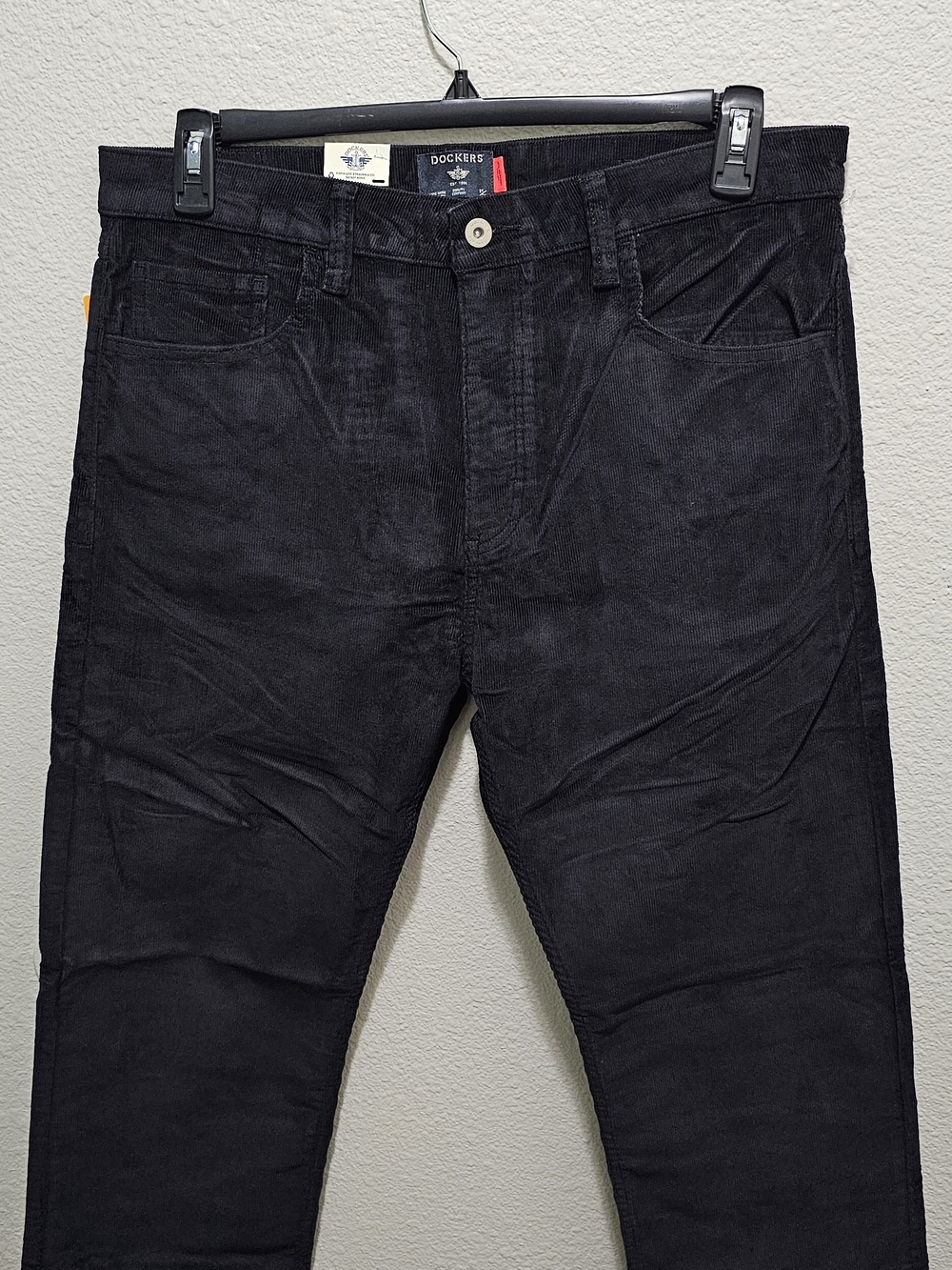 Dockers Men's Black Corduroy Straight-Leg Pants